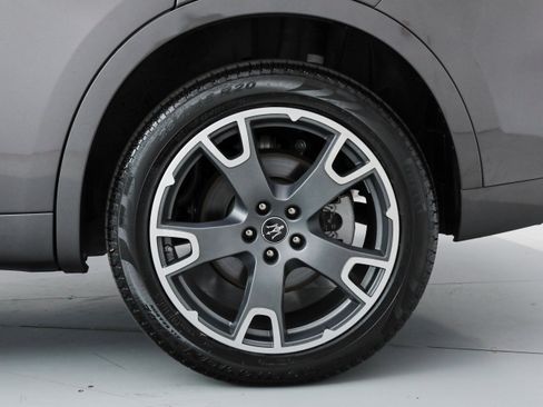 Certified 2023 Maserati Levante GT AWD/4WD image 24