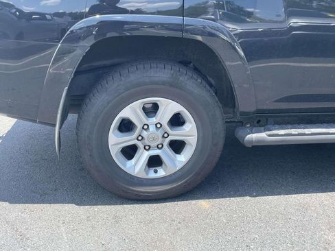 Used 2019 Toyota 4Runner SR5 Premium AWD/4WD image 9