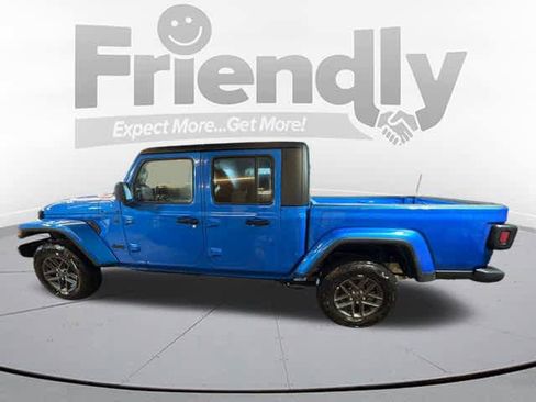 New 2026 Jeep Gladiator Sport image 10