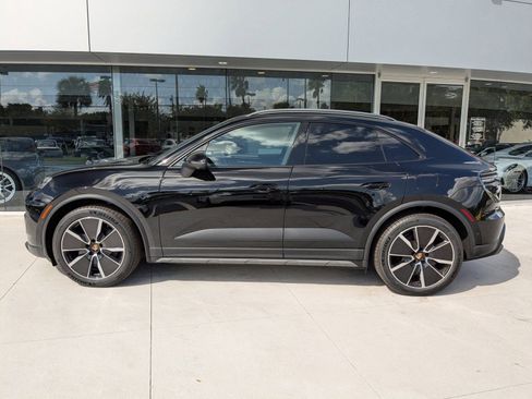 Certified 2024 Porsche Macan 4 Electric image 2