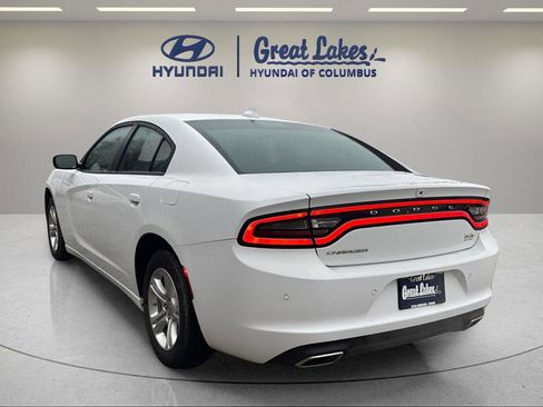 Used 2023 Dodge Charger SXT image 3