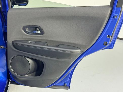 Used 2021 Honda HR-V Sport image 35