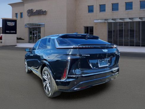 Certified 2024 Cadillac Lyriq Sport w/ LPO, Floor Liner Package AWD/4WD image 6