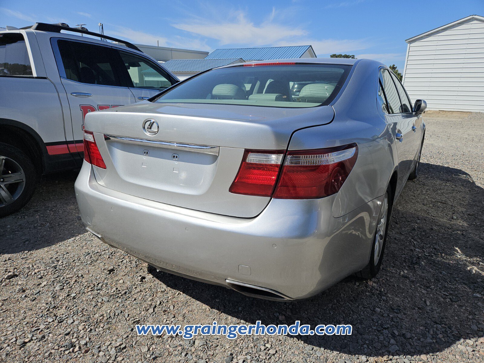 Used 2007 Lexus LS 460 w/ Comfort Pkg RWD image 7