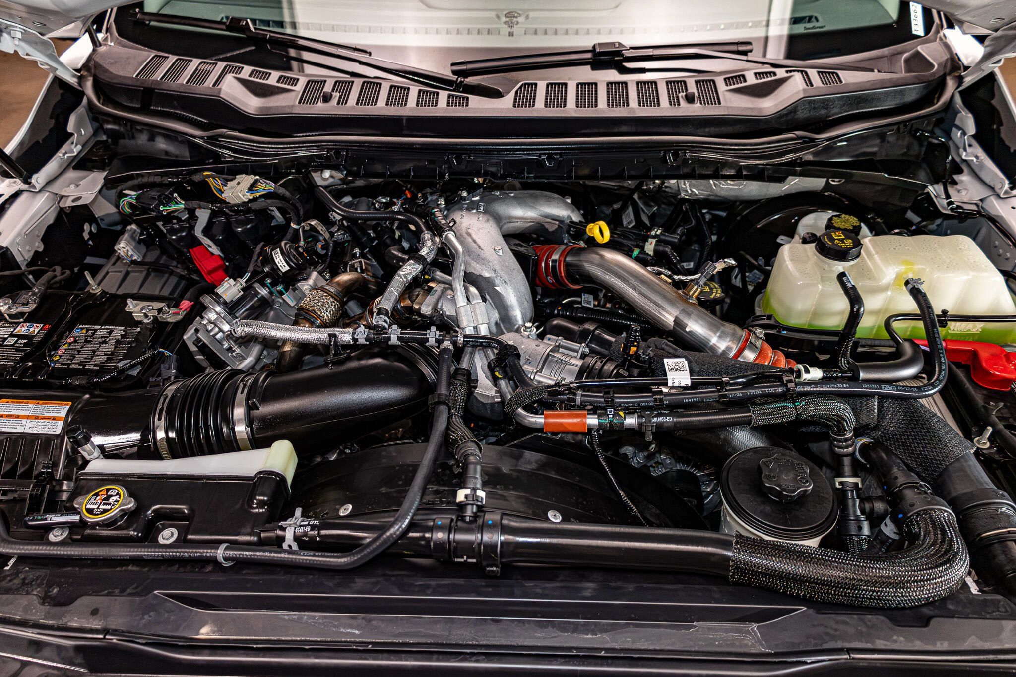 Used 2026 Ford F250 Lariat AWD/4WD image 32