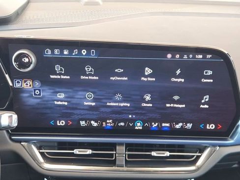 New 2026 Chevrolet Equinox EV LT w/ Convenience Package II FWD image 14