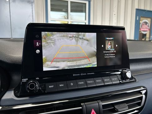 Used 2023 Kia Seltos S w/ Navigation Package AWD/4WD image 17