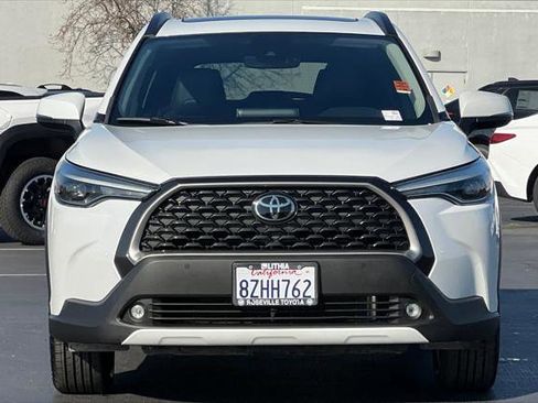 Certified 2022 Toyota Corolla Cross XLE w/ Convenience Package image 10