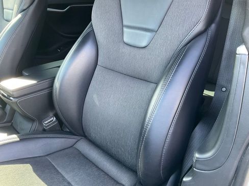 Used 2017 Tesla Model S 75 RWD image 17