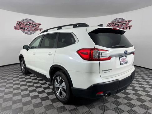Used 2025 Subaru Ascent Premium AWD/4WD image 5