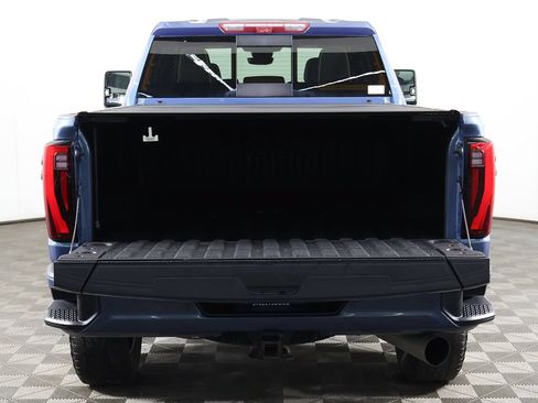 Used 2024 GMC Sierra 2500 Denali Ultimate AWD/4WD image 25