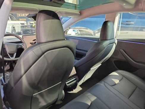 Used 2025 Tesla Model 3 Long Range image 16