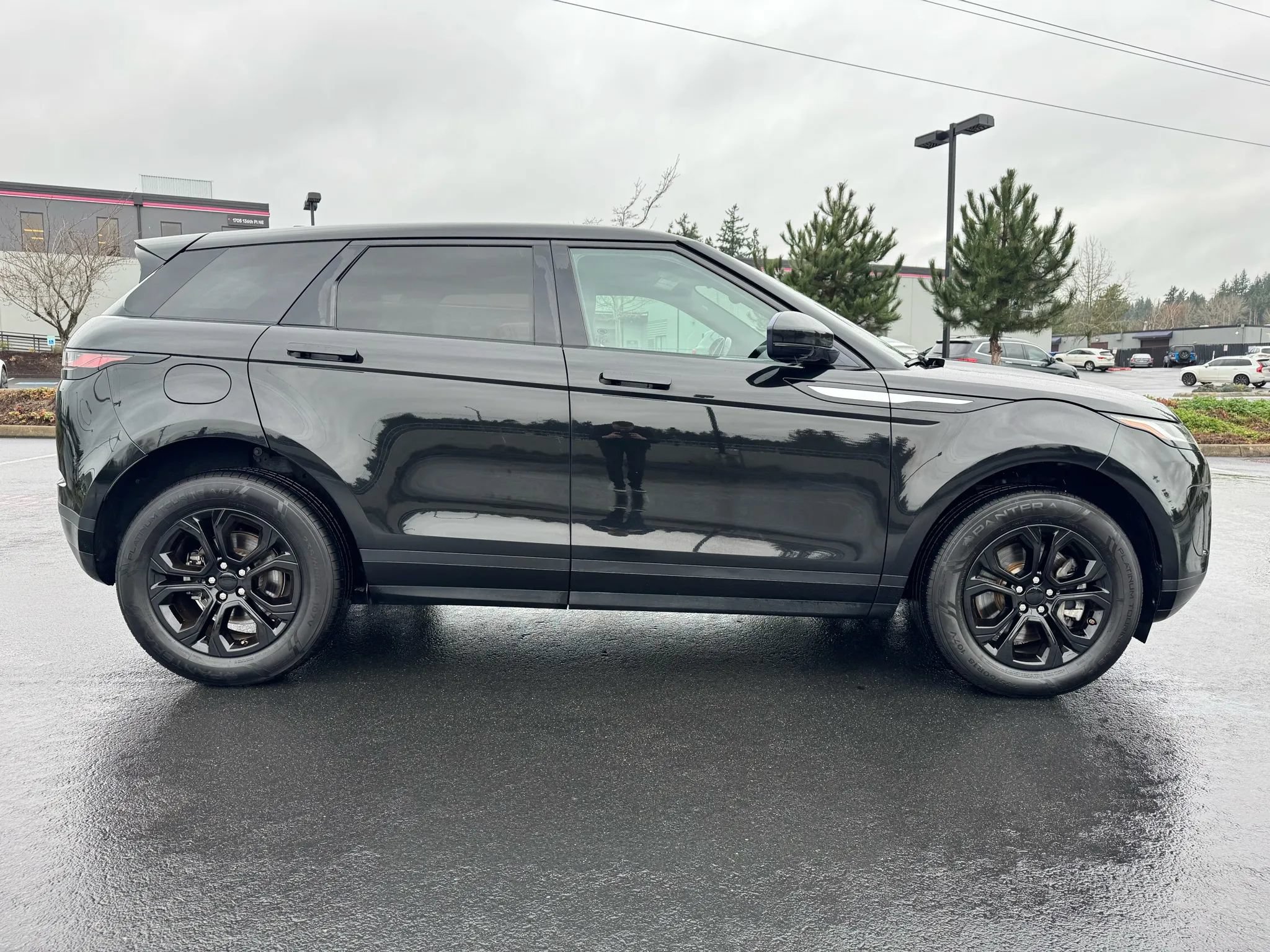 Used 2020 Land Rover Range Rover Evoque S AWD/4WD image 11