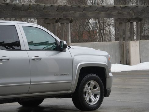 Used 2016 Chevrolet Silverado 1500 LT w/ All Star Edition image 24