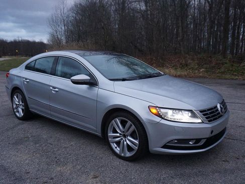 Used 2014 Volkswagen CC Executive FWD image 7