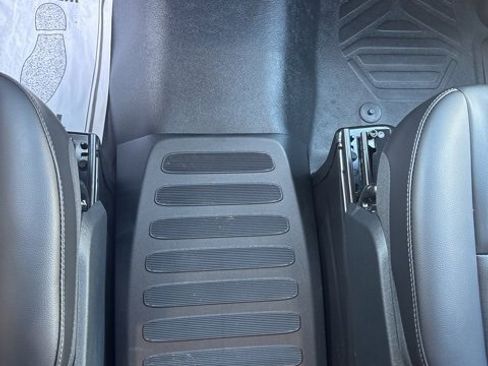 New 2025 Ford Transit 150 148 Medium Roof w/ Load Area Protection Package image 25