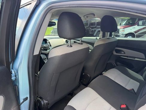 Used 2012 Chevrolet Cruze LS w/ Connectivity Package FWD image 20