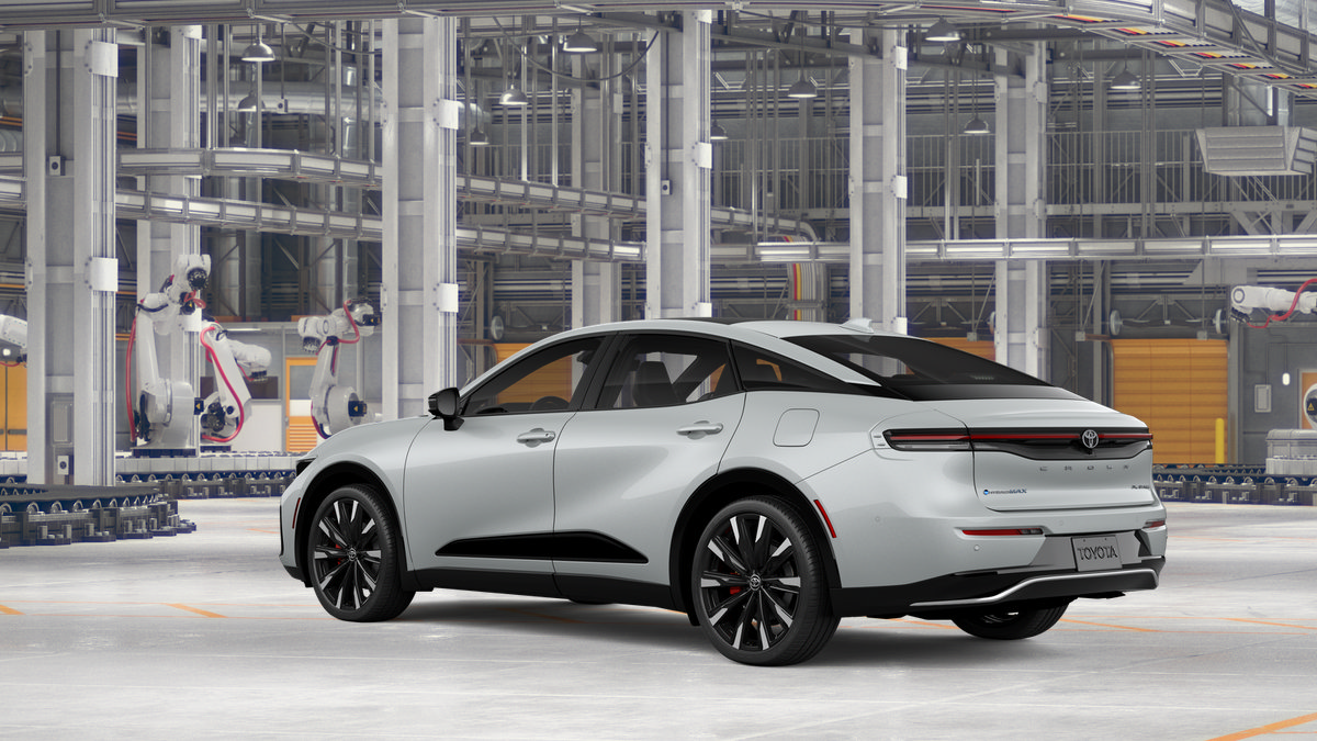 New 2027 Toyota Crown Platinum AWD/4WD image 6