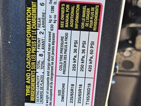 Used 2022 Toyota Highlander XLE image 14