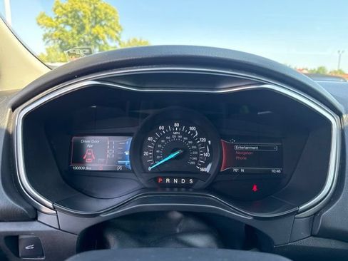 Used 2019 Ford Fusion SEL FWD image 27
