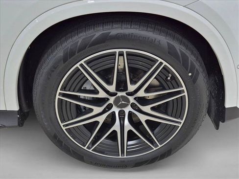 Certified 2025 Mercedes-Benz GLC 43 AMG 4MATIC Coupe image 25