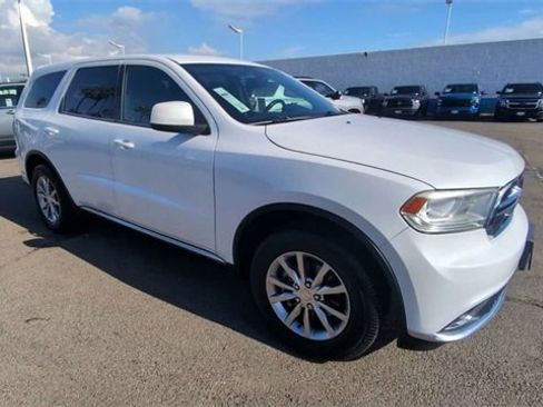 Used 2018 Dodge Durango SXT w/ 3rd Row Seating Group image 2