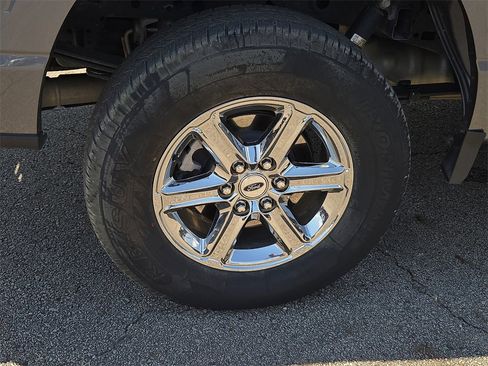 Used 2024 Ford F150 XLT w/ Mobile Office Package image 7