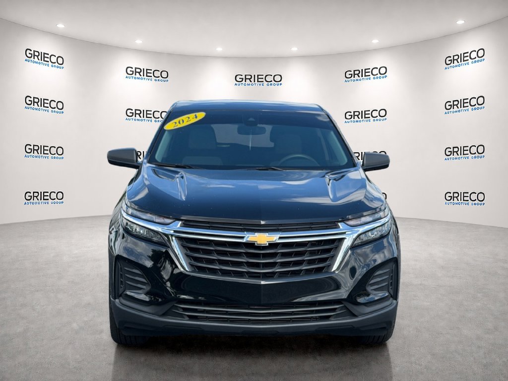 Used 2024 Chevrolet Equinox LS w/ LS Convenience Package FWD image 2