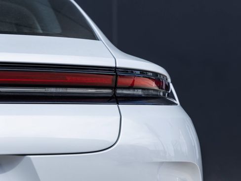 Certified 2026 Porsche Panamera RWD image 14