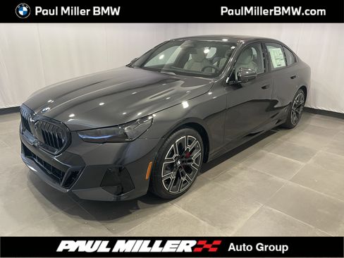 New 2027 BMW 530i xDrive AWD/4WD image 1