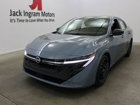 New 2026 Nissan Sentra SR w/ SR All Weather Package image 2