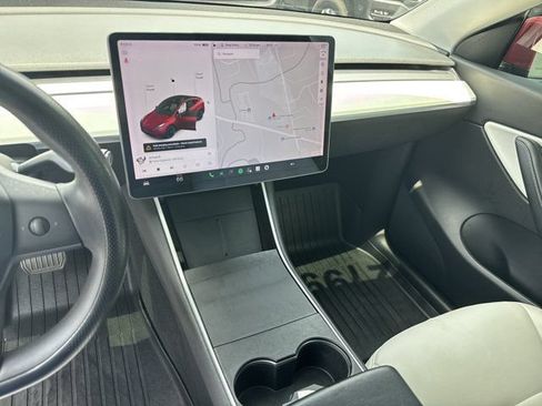 Used 2020 Tesla Model Y Long Range AWD/4WD image 30