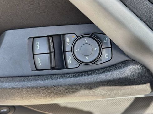 Used 2018 Chevrolet Camaro LT RWD image 21