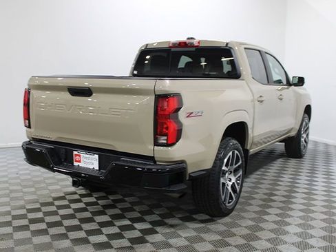 Used 2024 Chevrolet Colorado Z71 w/ Z71 Convenience Package 2 AWD/4WD image 6
