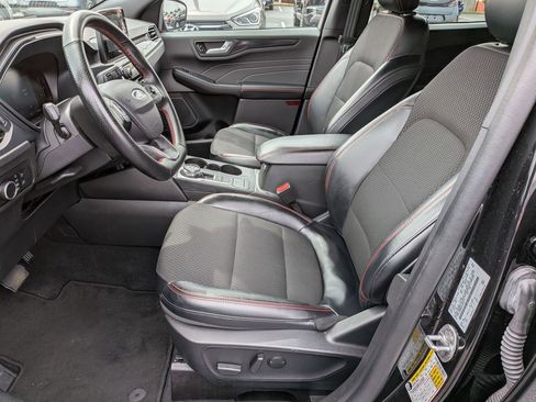 Used 2025 Ford Escape ST-Line FWD image 14