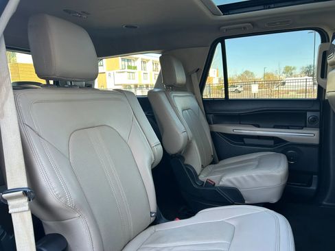 Used 2023 Ford Expedition Limited image 33