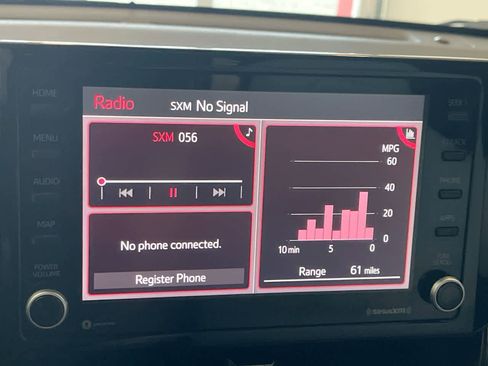 Used 2022 Toyota Corolla Cross LE w/ Moonroof Package image 16