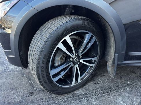 Used 2019 Volvo V90 T5 Cross Country w/ Protection Package Premier AWD/4WD image 36