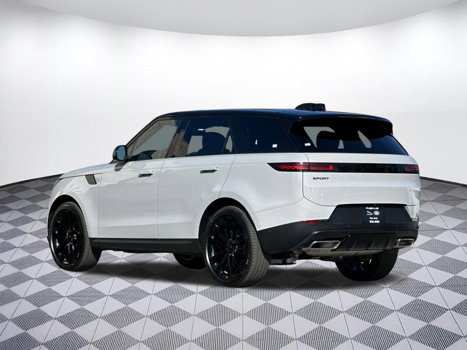 New 2026 Land Rover Range Rover Sport SE AWD/4WD image 3