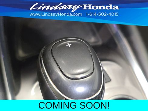 Used 2017 Chevrolet Malibu LT FWD image 20