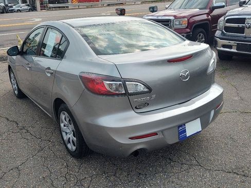 Used 2012 MAZDA MAZDA3 i Sport FWD image 5