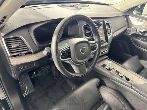 Used 2022 Volvo XC90 T8 Inscription w/ Advanced Package AWD/4WD image 24