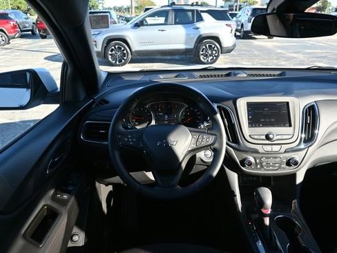 Used 2024 Chevrolet Equinox RS image 13