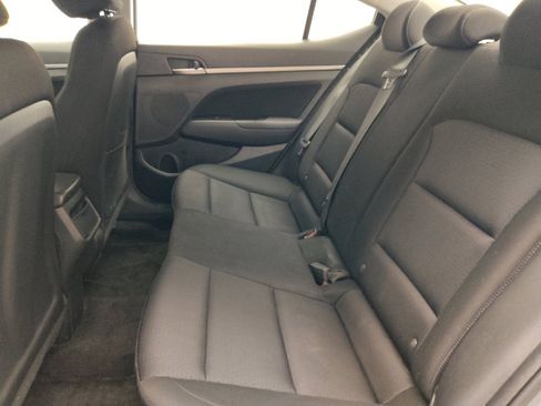 Used 2018 Hyundai Elantra Value Edition FWD image 18