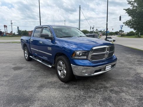 Used 2017 RAM 1500 Big Horn AWD/4WD image 2