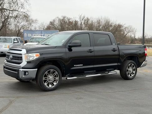 Used 2014 Toyota Tundra SR5 w/ SR5 Upgrade Package image 3