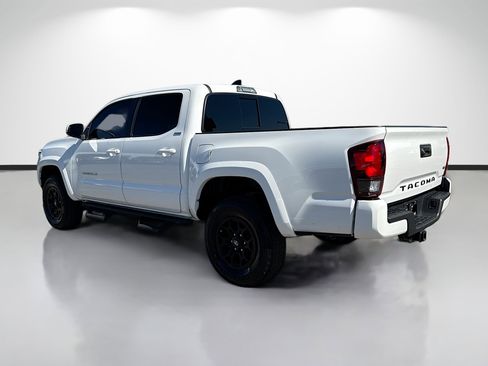 Used 2022 Toyota Tacoma SR5 image 5