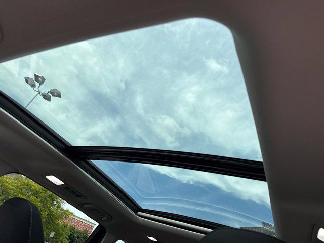 Used 2019 Subaru Ascent Premium AWD/4WD image 5