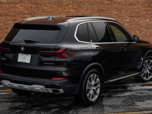 Used 2024 BMW X5 xDrive40i image 11