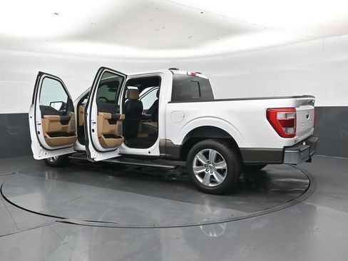 Used 2021 Ford F150 Lariat w/ Equipment Group 502A High RWD image 39